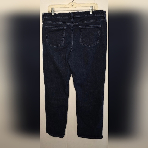 BUFFALO JEANS,  high Rise,Straight Leg, Size 14, Alyssa, good condition - Picture 8 of 9